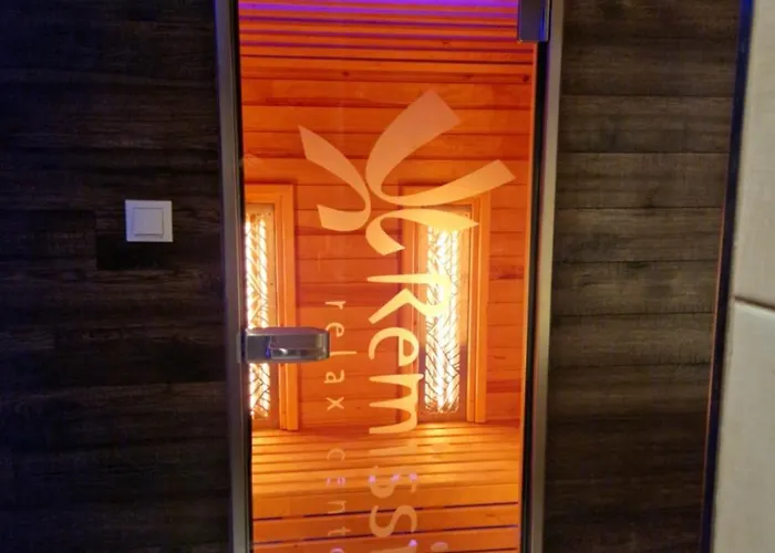 Remissio Wellness شقة اوسترافا